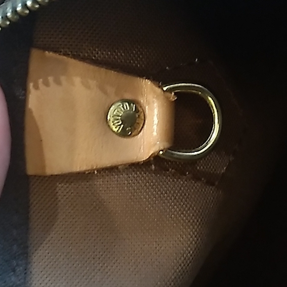 LOUIS Vuitton Speedy 40 In Excellent Condition - Picture 15 of 17